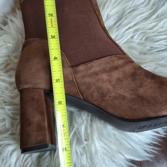 David Tate Monique  Brown Heeled Boots with Suede Finish And Stretch 8.5 NIB - Picture 10 of 11